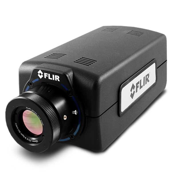 High Performance MWIR InSb Camera